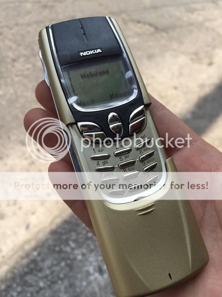 Nokia 8850 zin nokia huyền thoại .
