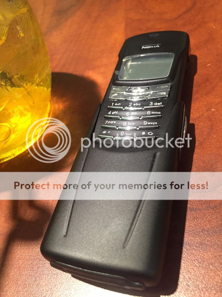 Nokia 8910 zin . - 4